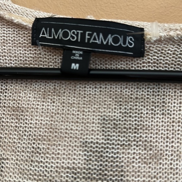 3 for 20 💕Almost famous cardigan size medium - Picture 5 of 8